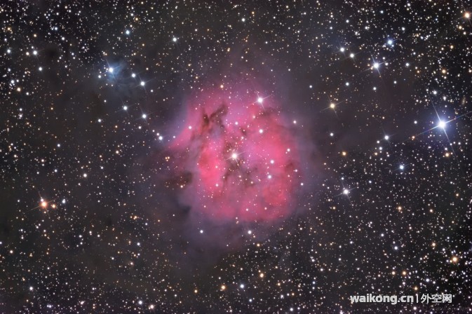 The-Cocoon-Nebula-673x448.jpg