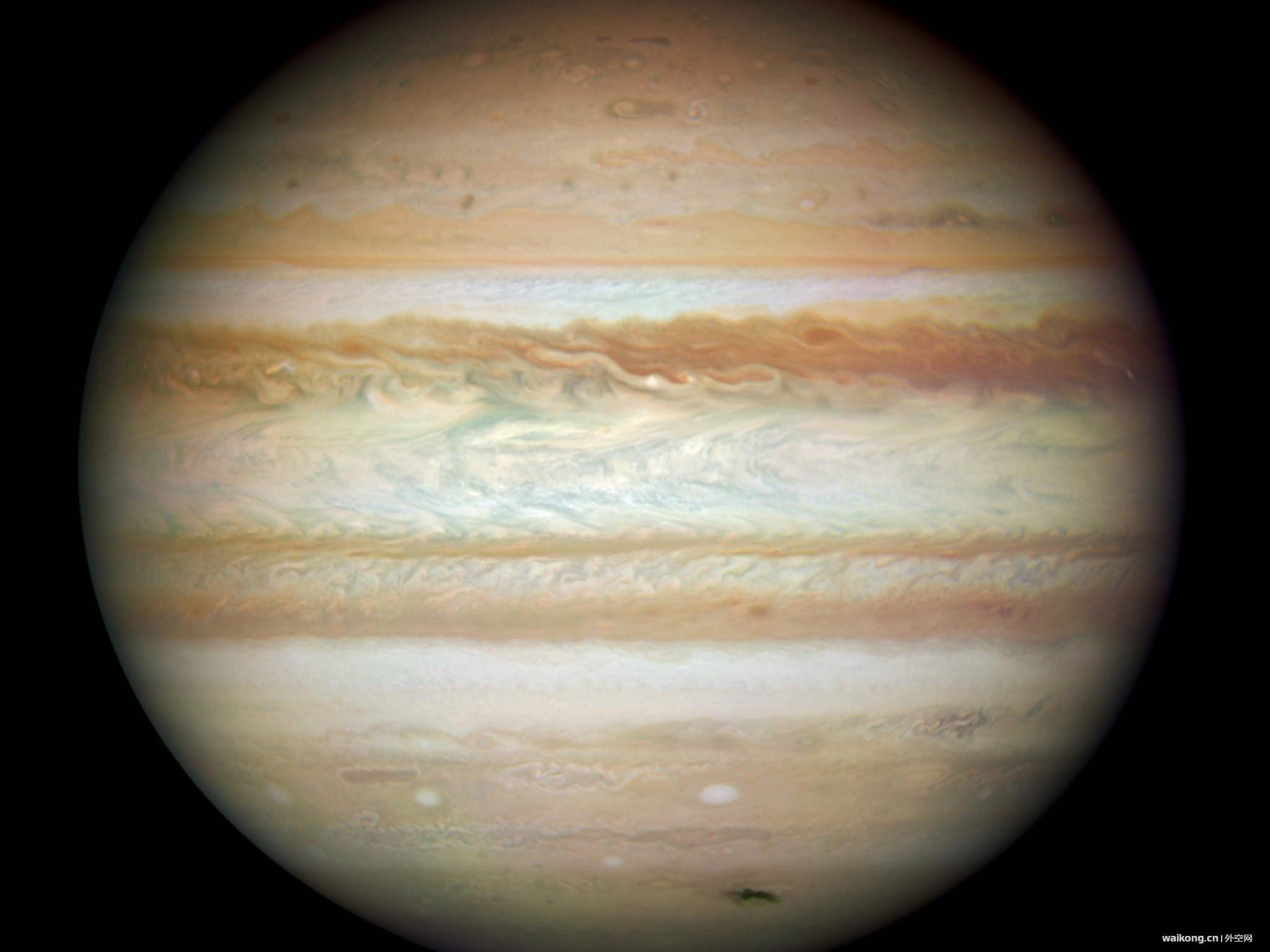 Collision leaves giant Jupiter bruised.jpg