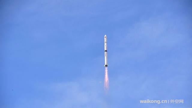 长征四号丙运载火箭再出征 成功发射遥感三十一号01组卫星-3.jpg