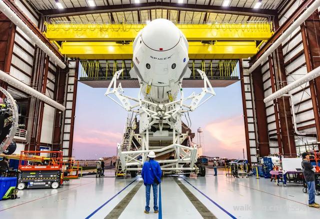 NASA允许SpaceX的新乘客太空船进行测试发射-3.jpg