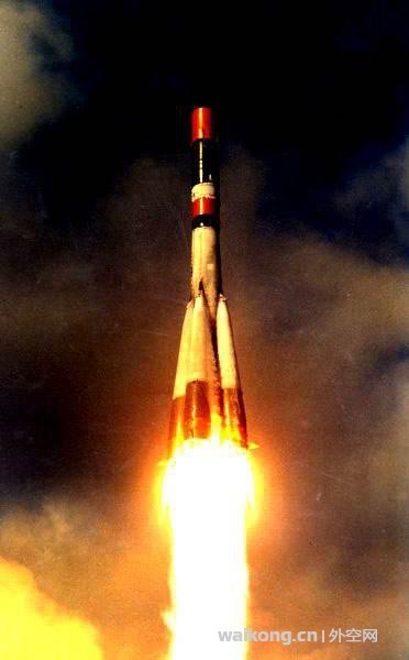 不许中国航天取得领先，俄罗斯决定造超重运载火箭，随手甩掉美国-3.jpg
