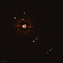 TYC 8998-760-1：由多颗行星环绕的类太阳恒星
