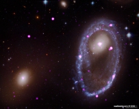宇宙碰撞造就的星系环