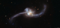 NGC 2623:哈勃拍摄的合并星系