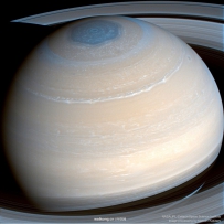 卡西尼飞船在红外波段拍摄的土星