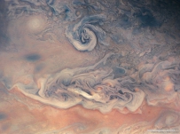 朱诺号拍摄的木星旋涡与色彩
